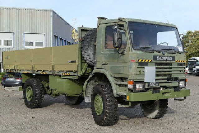 Scania P92HK 4x4, Allrad, Einzelbereifung, Klima, 40tkm - Bortu kravas automašīna/ Platforma: foto 4 Scania P92HK 4x4, Allrad, Einzelbereifung, Klima, 40tkm - Bortu kravas automašīna/ Platforma: foto 4