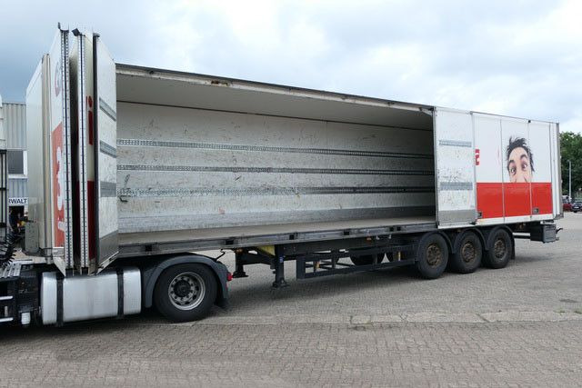 Schmitz Cargobull SKO 24, Faltwand, Seitentüren,Isoliert,Luft-Lift - Puspiekabe slēgtā virsbūve: foto 2 Schmitz Cargobull SKO 24, Faltwand, Seitentüren,Isoliert,Luft-Lift - Puspiekabe slēgtā virsbūve: foto 2