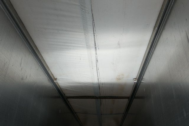 Puspiekabe kustīgās grīdas Stas S300 ZX, 92m³, 10mm Boden, Luft-Lift, SAF-Achsen: foto 10