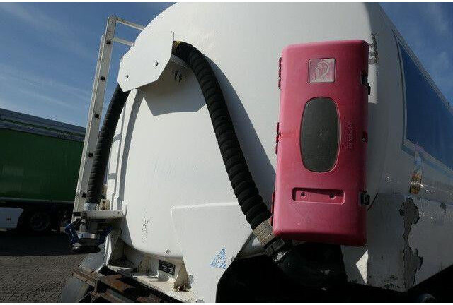 Tank Bunge TAA 22.5/3A3, 3 Kammern,Oben- und Untenbefüllung - Piekabe cisterna: foto 5 Tank Bunge TAA 22.5/3A3, 3 Kammern,Oben- und Untenbefüllung - Piekabe cisterna: foto 5