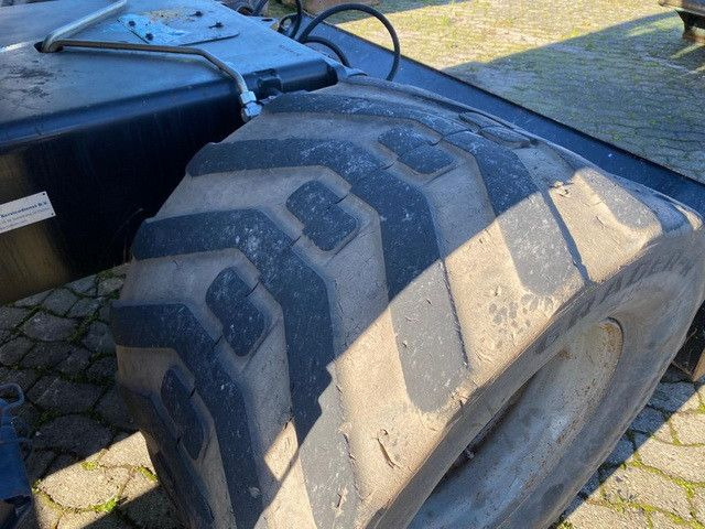 Terex TW 110, Verstellausleger, Pratzenabstützung - Riteņu ekskavators: foto 5 Terex TW 110, Verstellausleger, Pratzenabstützung - Riteņu ekskavators: foto 5