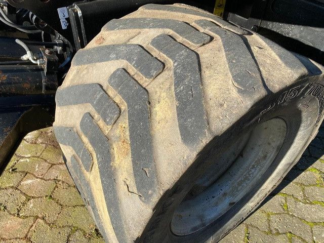 Terex TW 110, Verstellausleger, Pratzenabstützung - Riteņu ekskavators: foto 4 Terex TW 110, Verstellausleger, Pratzenabstützung - Riteņu ekskavators: foto 4