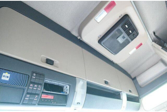 Vilcējs MAN 18.500 TGX 4x2, XXL, Intarder,Standklima,2x Tank: foto 15