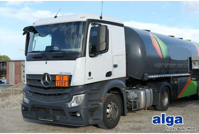 Mercedes-Benz 1846 Actros 4x2, Hydr., ADR, Leicht, Klima, Navi - Vilcējs: foto 1 Mercedes-Benz 1846 Actros 4x2, Hydr., ADR, Leicht, Klima, Navi - Vilcējs: foto 1