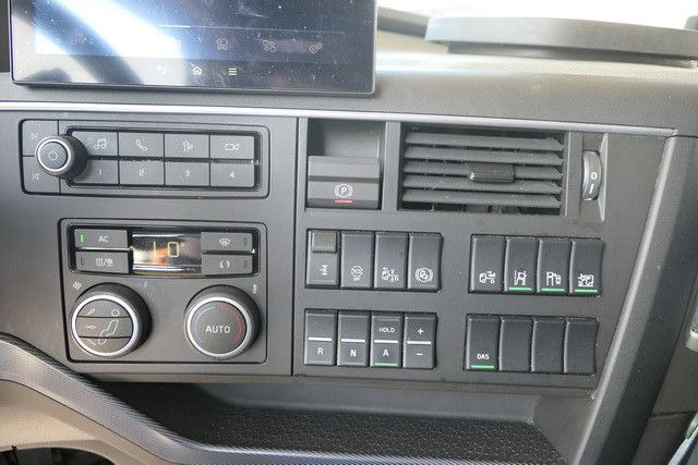 Vilcējs Volvo FH 500/Standklima/20 Stück auf Lager!: foto 14
