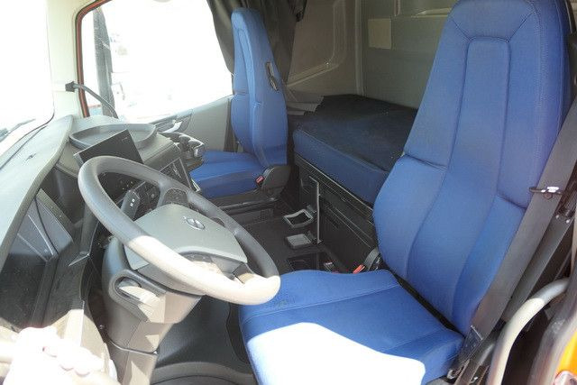 Vilcējs Volvo FH 500/Standklima/20 Stück auf Lager!: foto 12