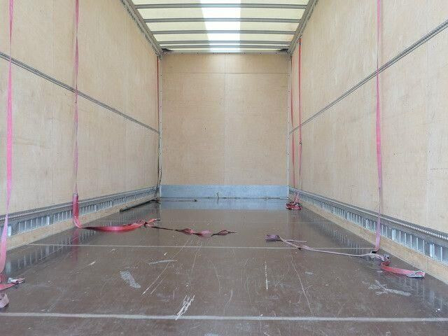 Weka Wechselkoffer, BDF,7.600mm lang,Zurrleisten - Piekabe slēgtā virsbūve: foto 5 Weka Wechselkoffer, BDF,7.600mm lang,Zurrleisten - Piekabe slēgtā virsbūve: foto 5