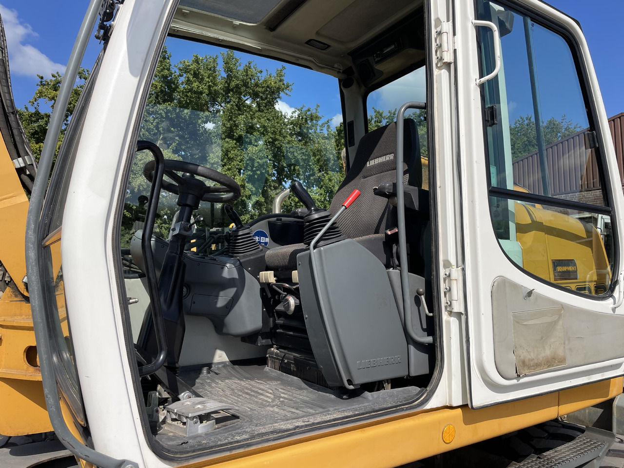 Liebherr A309 - Riteņu ekskavators: foto 5 Liebherr A309 - Riteņu ekskavators: foto 5