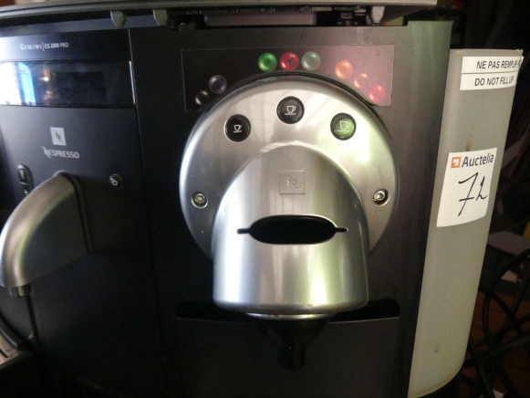 2 Machines à café Nespresso 705/CS200 - Pārtikas iekārta: foto 2 2 Machines à café Nespresso 705/CS200 - Pārtikas iekārta: foto 2