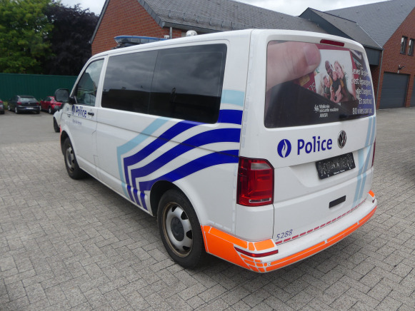 Camionnette, combi de police Volkswagen (2019-243.344 km) - Vieglā automašīna: foto 4 Camionnette, combi de police Volkswagen (2019-243.344 km) - Vieglā automašīna: foto 4