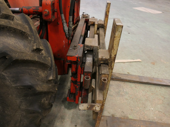 Chariot élévateur Manitou 4RM30N - Bezceļu autokrāvējs: foto 5 Chariot élévateur Manitou 4RM30N - Bezceļu autokrāvējs: foto 5