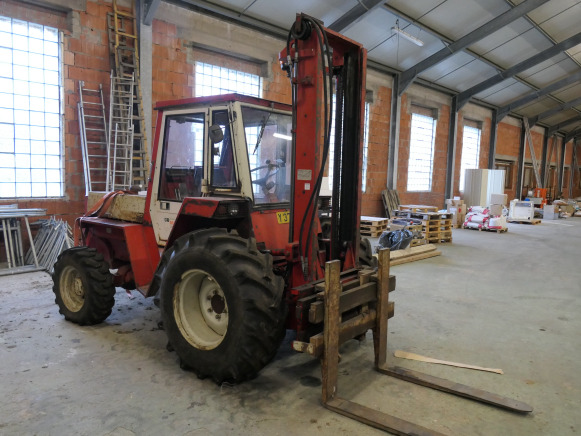 Chariot élévateur Manitou 4RM30N - Bezceļu autokrāvējs: foto 1 Chariot élévateur Manitou 4RM30N - Bezceļu autokrāvējs: foto 1