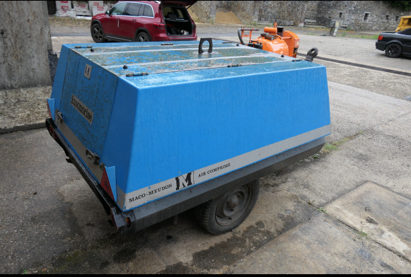 Compresseur tractable Maco-Meudon Batic 22 - Gaisa kompresors: foto 3 Compresseur tractable Maco-Meudon Batic 22 - Gaisa kompresors: foto 3