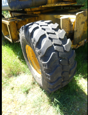 Pelle sur pneus Komatsu PW95 - Riteņu ekskavators: foto 3 Pelle sur pneus Komatsu PW95 - Riteņu ekskavators: foto 3