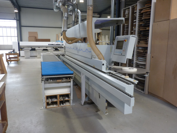 Plaqueuse de chants Brandt Highflex 1440 KDF 440 (211-0261206590-2012) + Rallonge avec convoyeur à rouleaux - Kokapstrādes iekārta: foto 2 Plaqueuse de chants Brandt Highflex 1440 KDF 440 (211-0261206590-2012) + Rallonge avec convoyeur à rouleaux - Kokapstrādes iekārta: foto 2