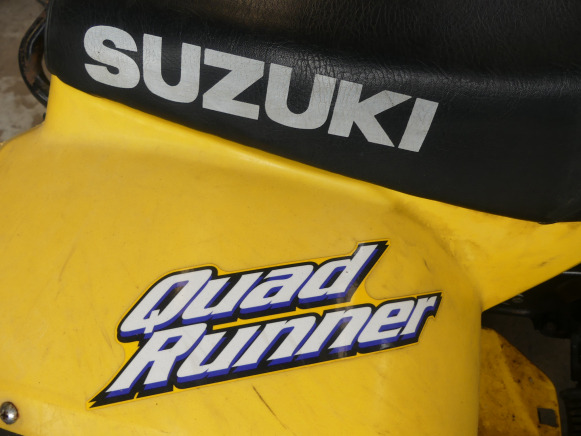 Quad enfant thermique Suzuki Quad Runner - Kvadricikls: foto 5 Quad enfant thermique Suzuki Quad Runner - Kvadricikls: foto 5