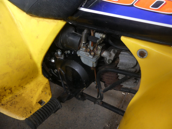 Quad enfant thermique Suzuki Quad Runner - Kvadricikls: foto 3 Quad enfant thermique Suzuki Quad Runner - Kvadricikls: foto 3