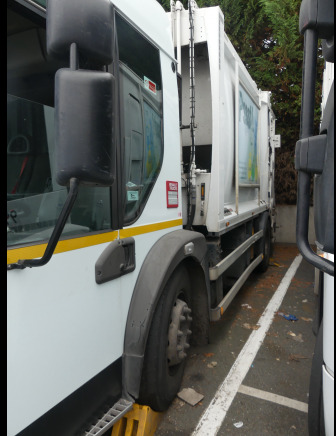 REF:1450 - Camion poubelle Renault Access (2015-119.873 km)(Vin:SEG1932BL6BF21129) - Atkritumu vedējs: foto 3 REF:1450 - Camion poubelle Renault Access (2015-119.873 km)(Vin:SEG1932BL6BF21129) - Atkritumu vedējs: foto 3