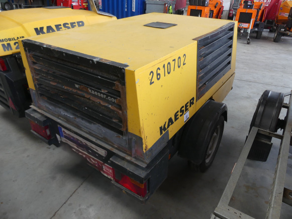 REF:2610 - Compresseur tractable Kaeser M43 - Gaisa kompresors: foto 5 REF:2610 - Compresseur tractable Kaeser M43 - Gaisa kompresors: foto 5