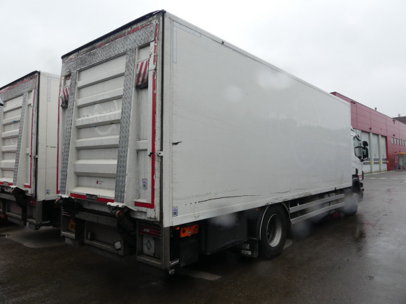 REF:75-BFD-1 - Camion Fourgon Scania P250 (2014-639.982 km) - Kravas automašīna ar slēgto virsbūvi: foto 3 REF:75-BFD-1 - Camion Fourgon Scania P250 (2014-639.982 km) - Kravas automašīna ar slēgto virsbūvi: foto 3