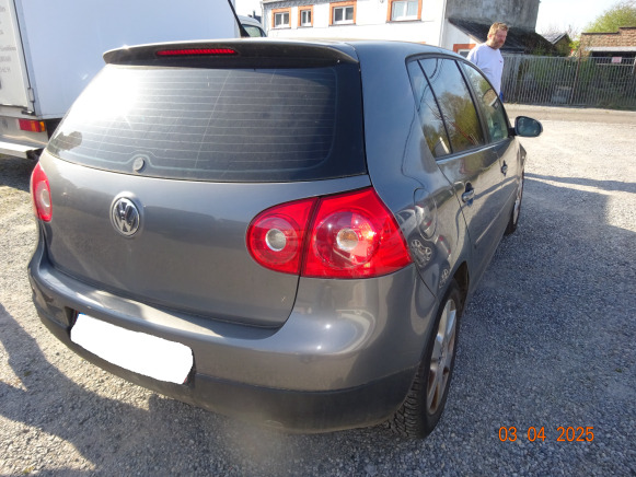 Volkswagen Golf - Hečbeks: foto 5 Volkswagen Golf - Hečbeks: foto 5