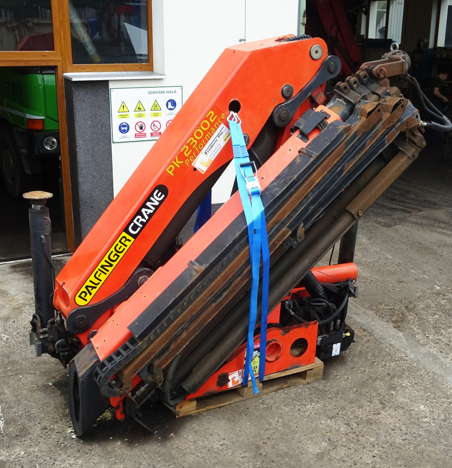 PALFINGER PK 23002 D crane, remote control, extra functions, Ladekran, Kran, gru - Celtnis-manipulators: foto 1 PALFINGER PK 23002 D crane, remote control, extra functions, Ladekran, Kran, gru - Celtnis-manipulators: foto 1