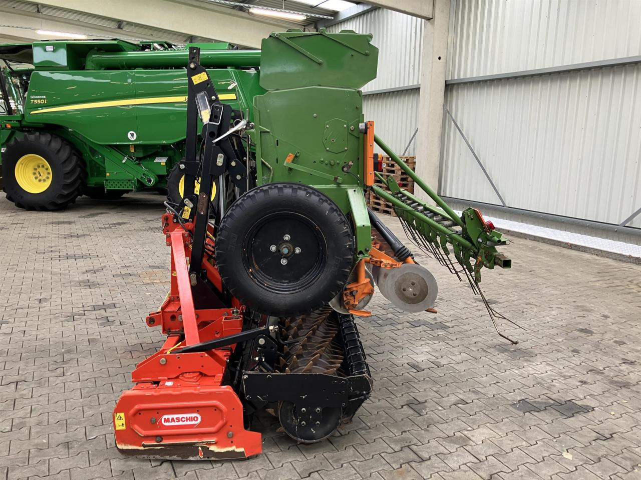 Amazone D8/30 Super - Sējmašīna: foto 5 Amazone D8/30 Super - Sējmašīna: foto 5