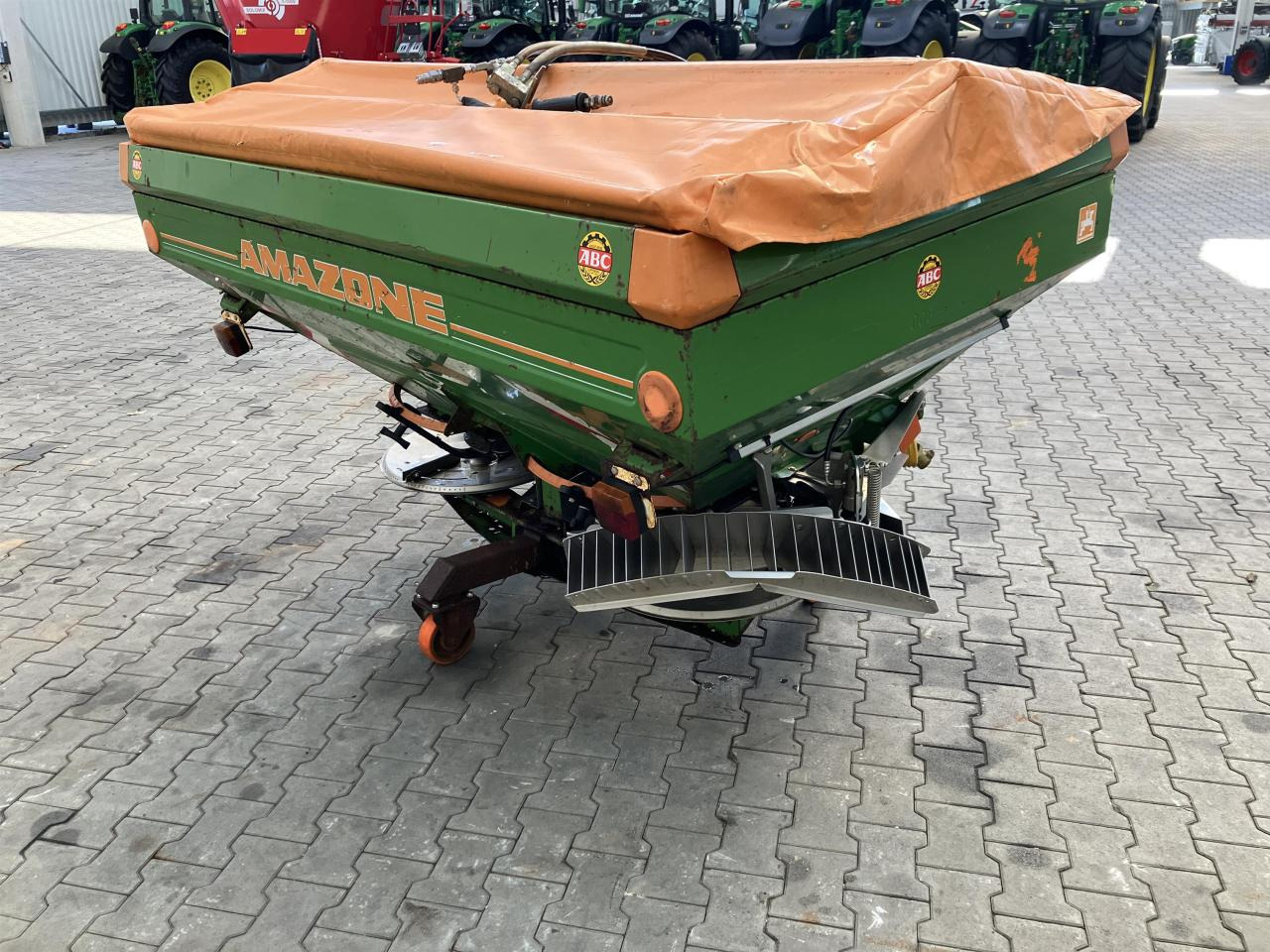 Amazone ZA-M 1200 - Minerālmēslu izkliedētājs: foto 3 Amazone ZA-M 1200 - Minerālmēslu izkliedētājs: foto 3