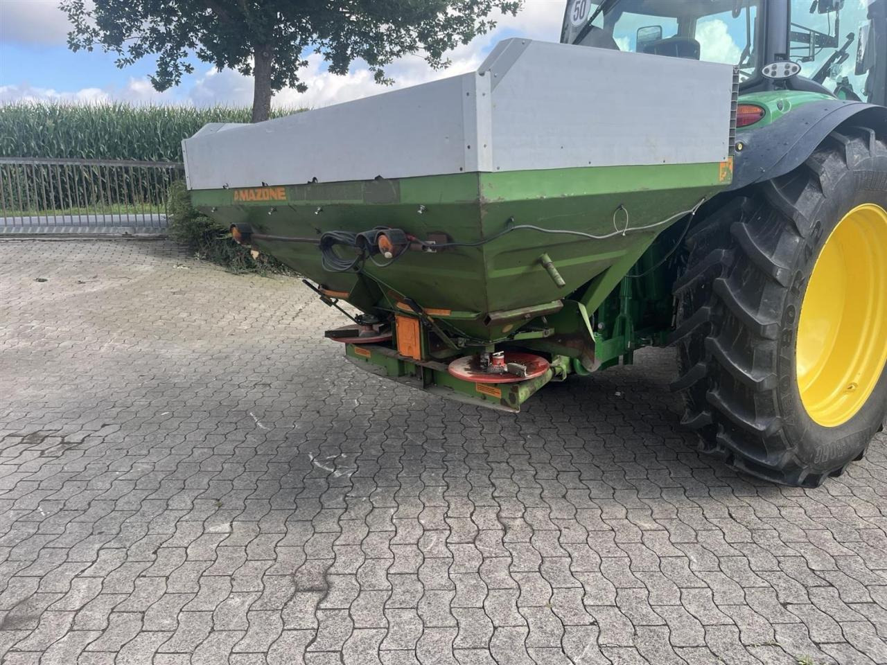 Amazone ZA-U - Minerālmēslu izkliedētājs: foto 1 Amazone ZA-U - Minerālmēslu izkliedētājs: foto 1