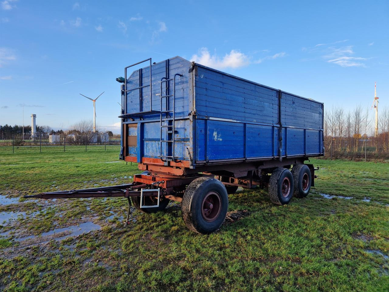 Blumhardt 3-Achs 24 to - Piekabe pašizgāzējs: foto 1 Blumhardt 3-Achs 24 to - Piekabe pašizgāzējs: foto 1