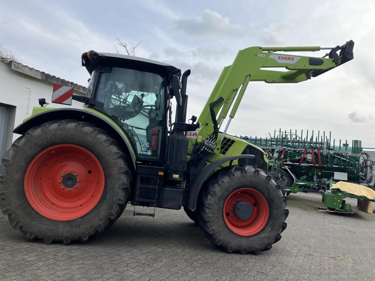 Traktors CLAAS Arion 660 C Matic: foto 7