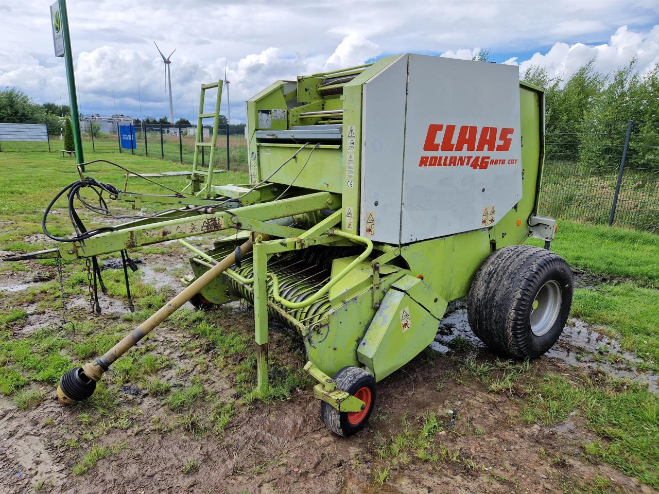 CLAAS Rollant 46 RC - Rituļu prese: foto 1 CLAAS Rollant 46 RC - Rituļu prese: foto 1