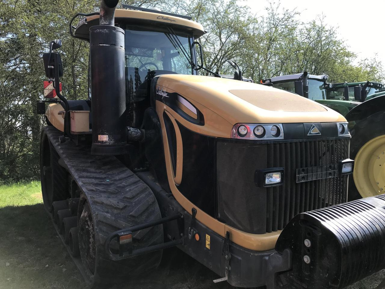 Challenger MT865E - Kāpurķēžu traktors: foto 2 Challenger MT865E - Kāpurķēžu traktors: foto 2