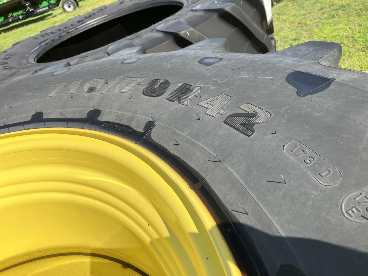 Firestone 710/70R42 - Riepa - Lauksaimniecības tehnika: foto 3 Firestone 710/70R42 - Riepa - Lauksaimniecības tehnika: foto 3