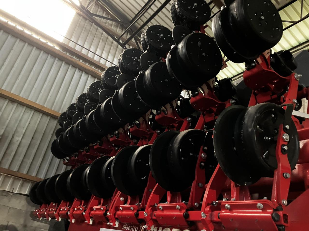 Horsch Maestro 18 SX - Precīzās izsējas sējmašīna: foto 5 Horsch Maestro 18 SX - Precīzās izsējas sējmašīna: foto 5