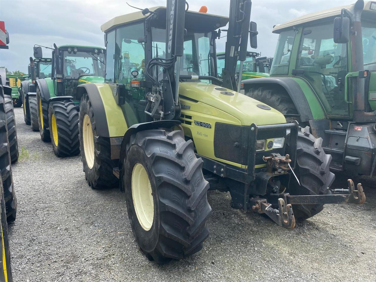 Hürlimann XT 909 - Traktors: foto 1 Hürlimann XT 909 - Traktors: foto 1
