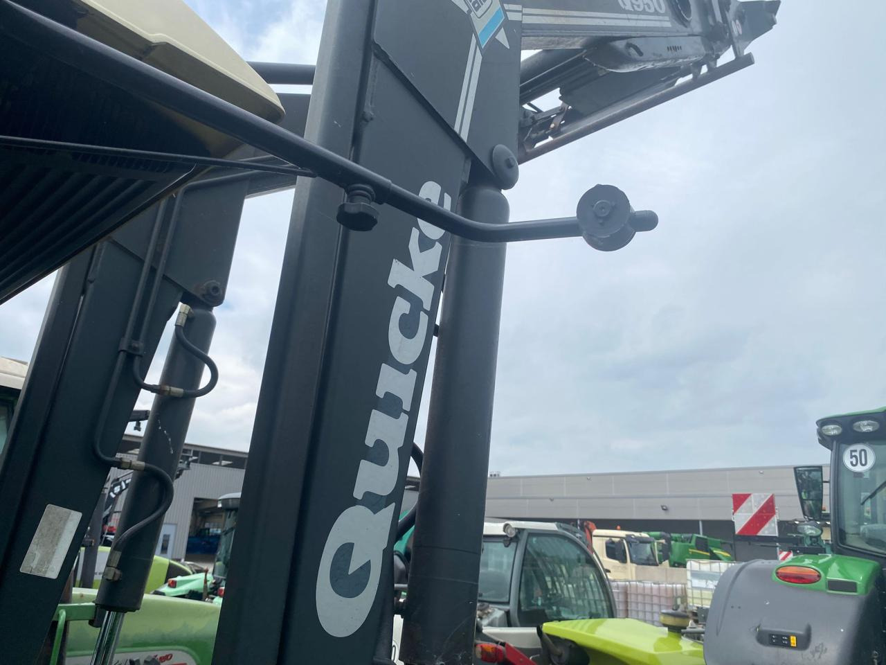 Hürlimann XT 909 - Traktors: foto 5 Hürlimann XT 909 - Traktors: foto 5