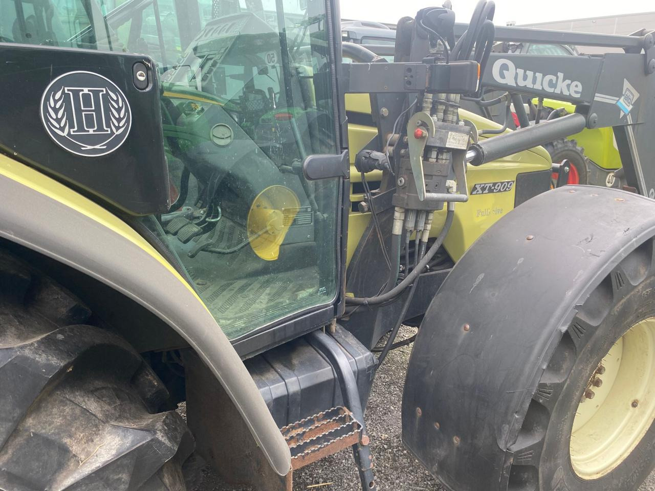 Traktors Hürlimann XT 909: foto 11