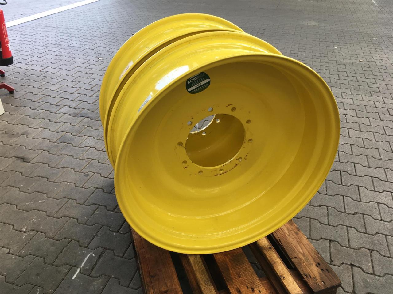 John Deere 10x34 - Riteņa disks - Lauksaimniecības tehnika: foto 1 John Deere 10x34 - Riteņa disks - Lauksaimniecības tehnika: foto 1