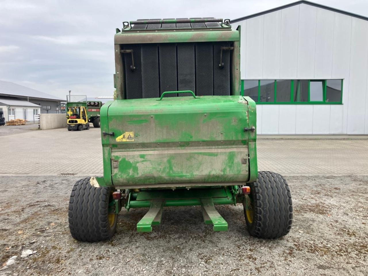 John Deere 550 - Rituļu prese: foto 5 John Deere 550 - Rituļu prese: foto 5