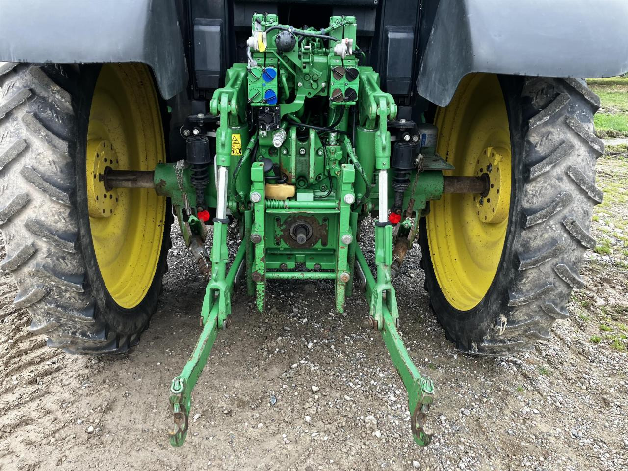 John Deere 6120M - Traktors: foto 5 John Deere 6120M - Traktors: foto 5