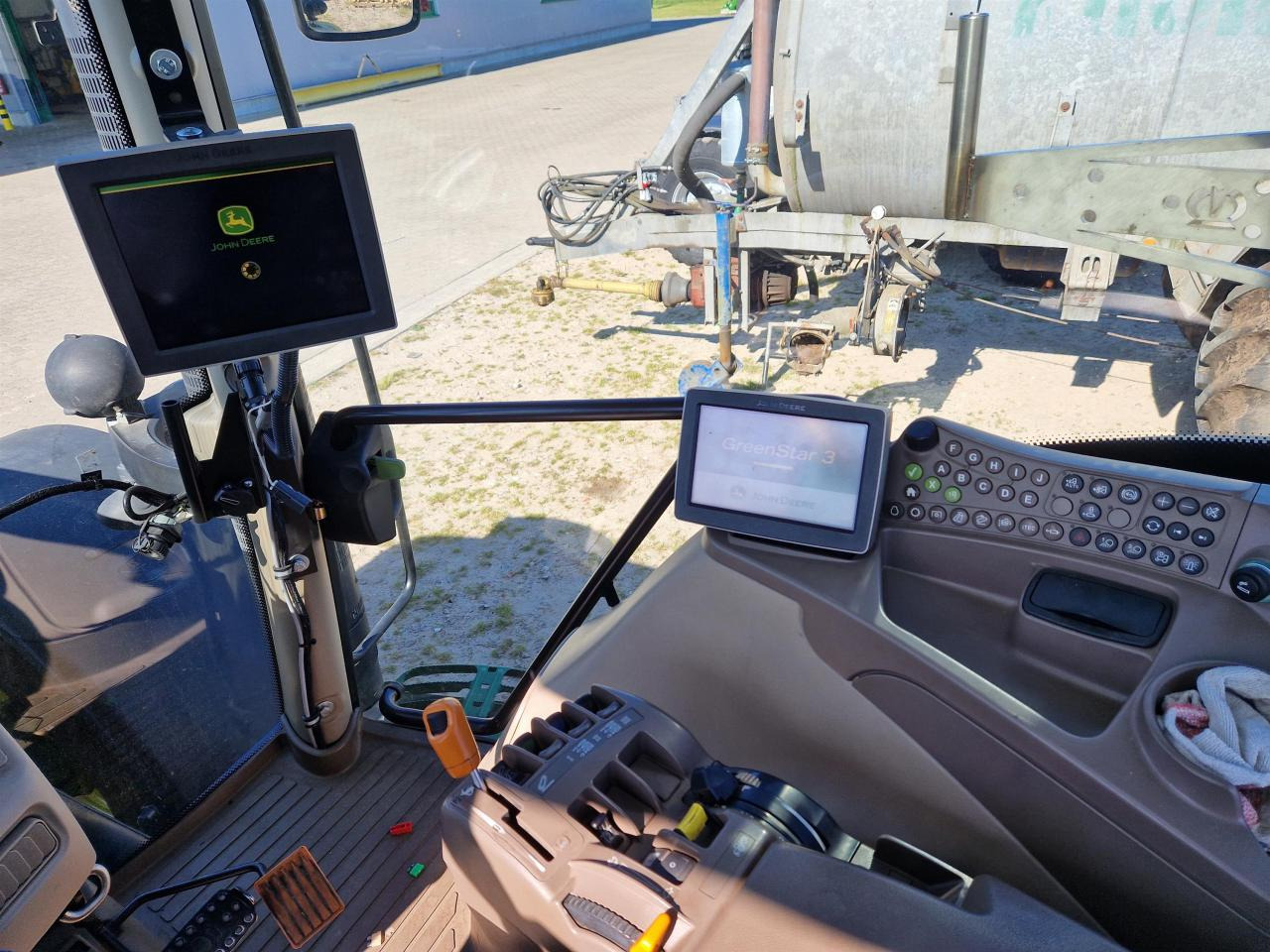 John Deere 6150R - Traktors: foto 5 John Deere 6150R - Traktors: foto 5