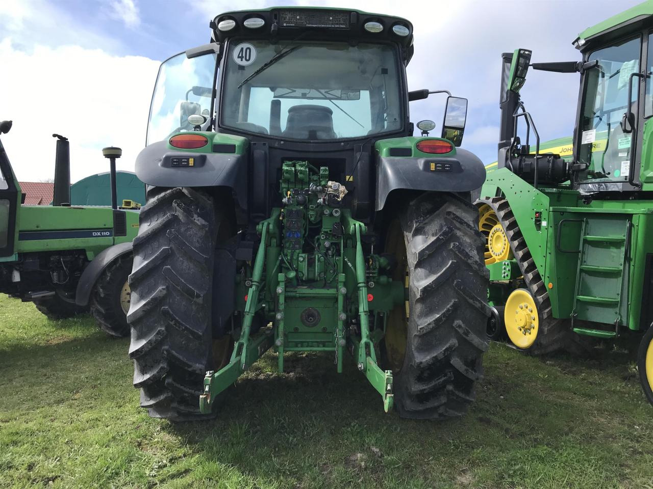 John Deere 6195R - Traktors: foto 4 John Deere 6195R - Traktors: foto 4