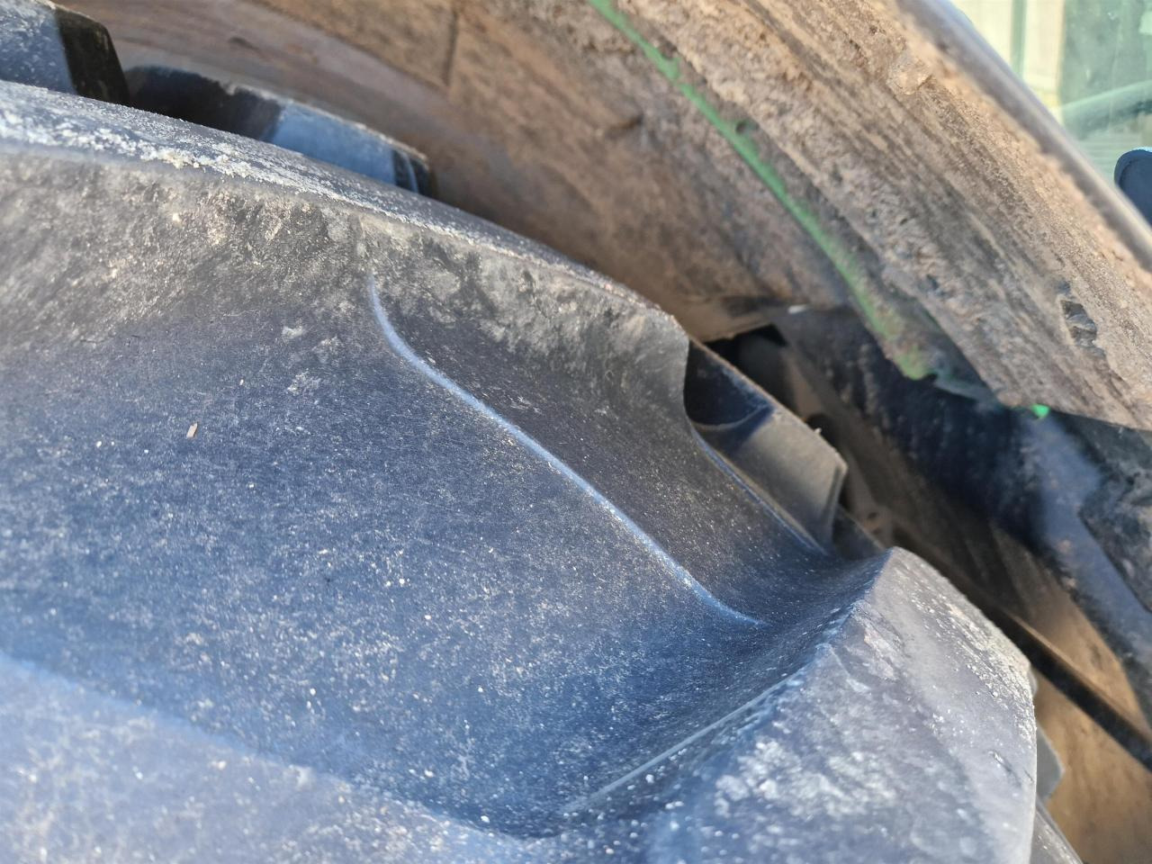 John Deere 6195R - Traktors: foto 5 John Deere 6195R - Traktors: foto 5