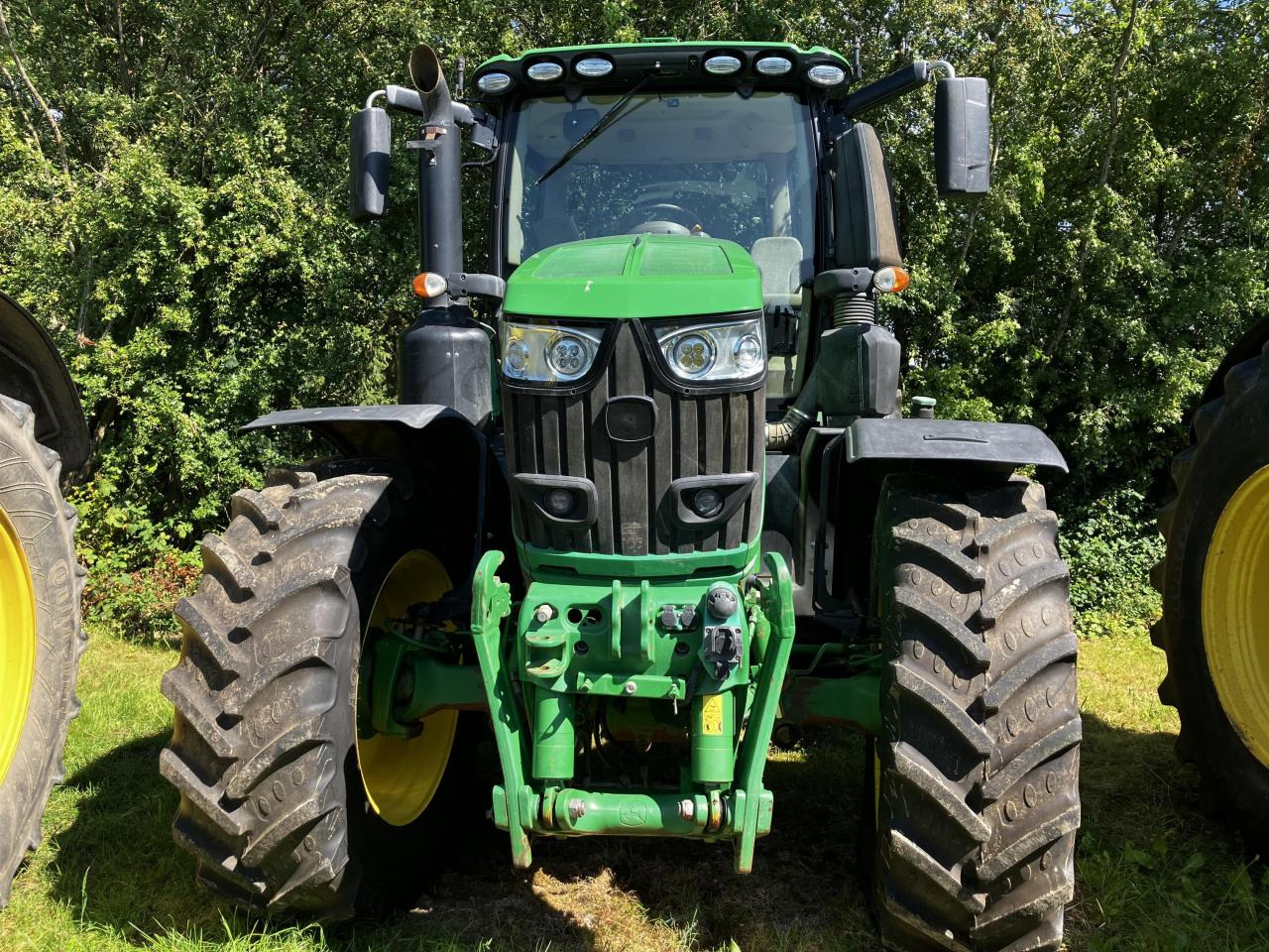 John Deere 6230R - Traktors: foto 3 John Deere 6230R - Traktors: foto 3