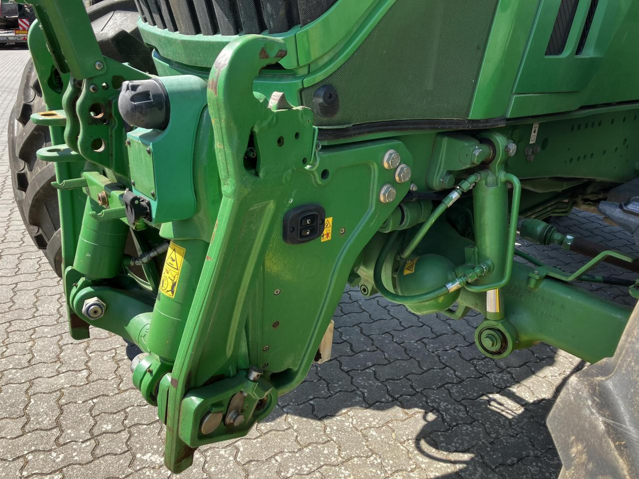 John Deere 6230R - Traktors: foto 4 John Deere 6230R - Traktors: foto 4