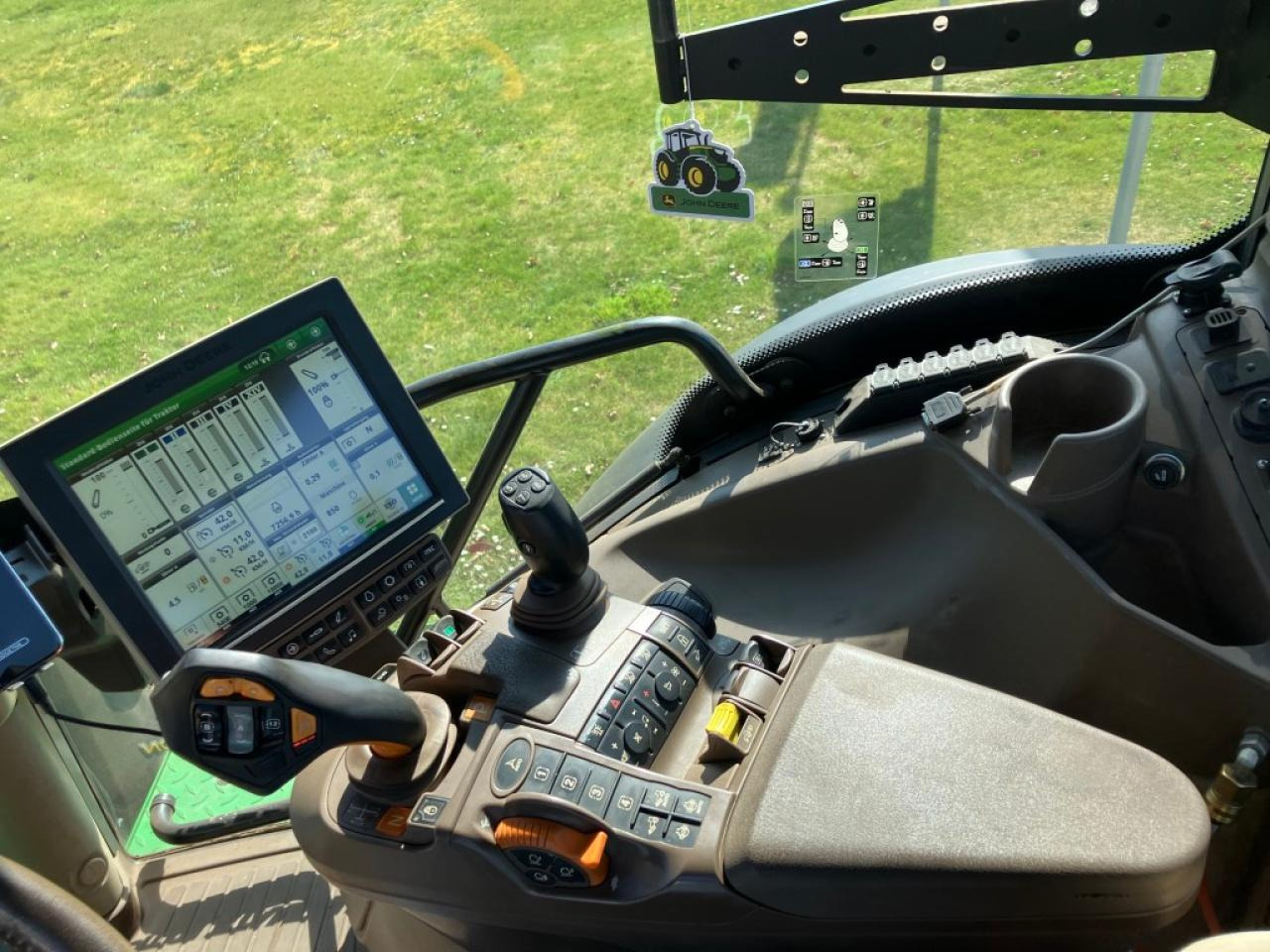 Traktors John Deere 6250R: foto 25