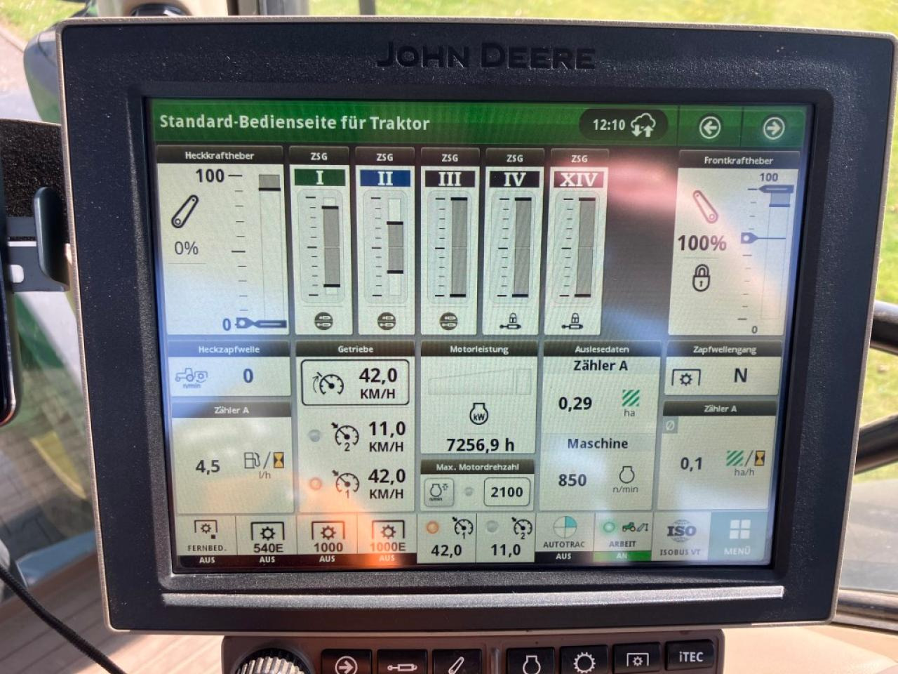 Traktors John Deere 6250R: foto 24