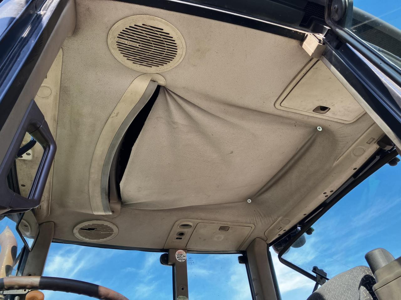 John Deere 6920 S - Traktors: foto 4 John Deere 6920 S - Traktors: foto 4