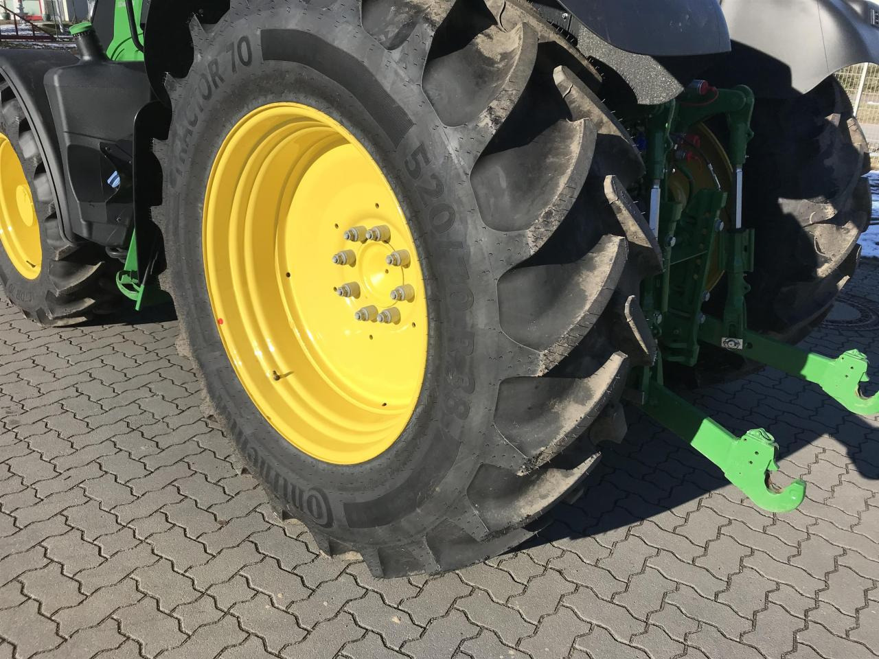 John Deere 6R 130 - Traktors: foto 5 John Deere 6R 130 - Traktors: foto 5